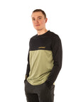 Model is 5' 11" wearing size Large.